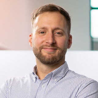Employee Person Portrait Julius Klassen